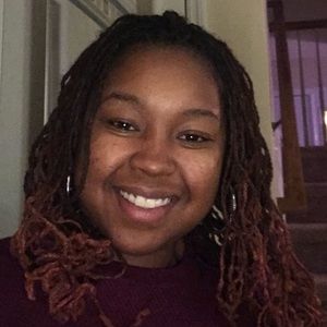 Meet your Posher, Danelle